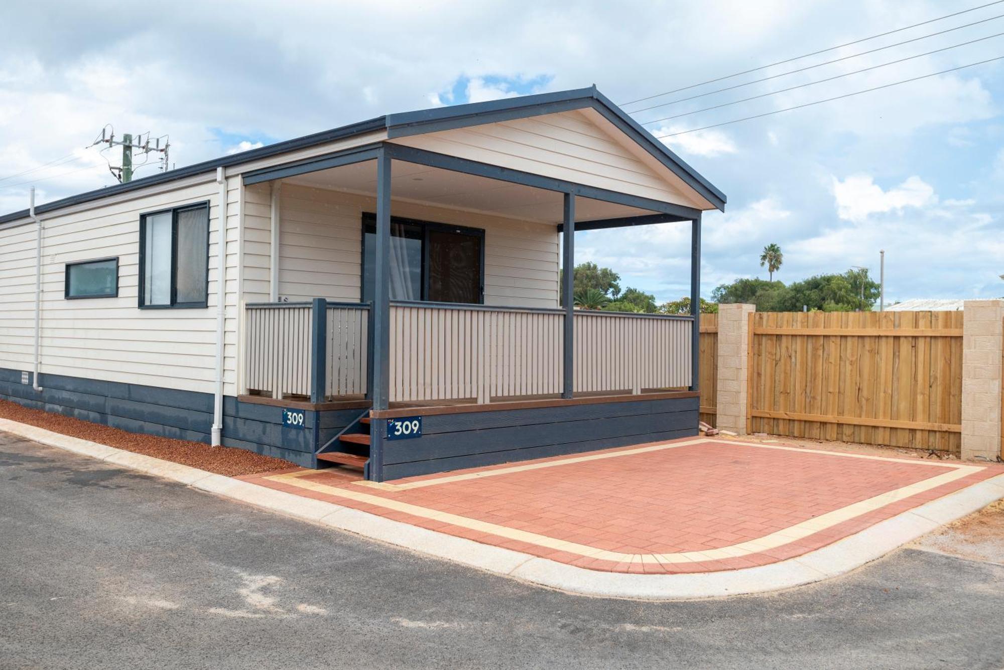 Jurien Bay Tourist Park Hotel Exterior foto